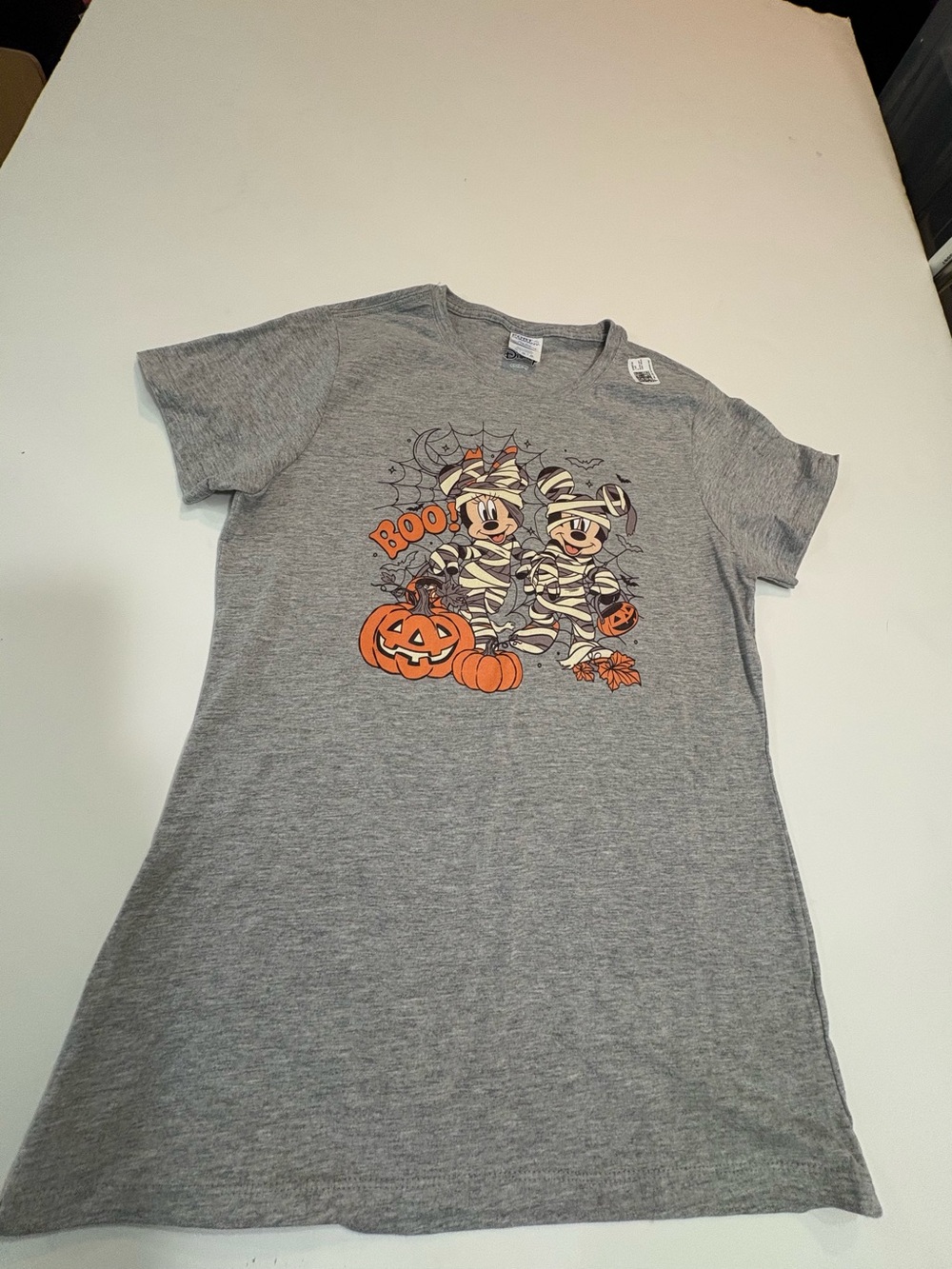 Disney Gray Tee with Mummy Mickey & Minnie Halloween Graphic
